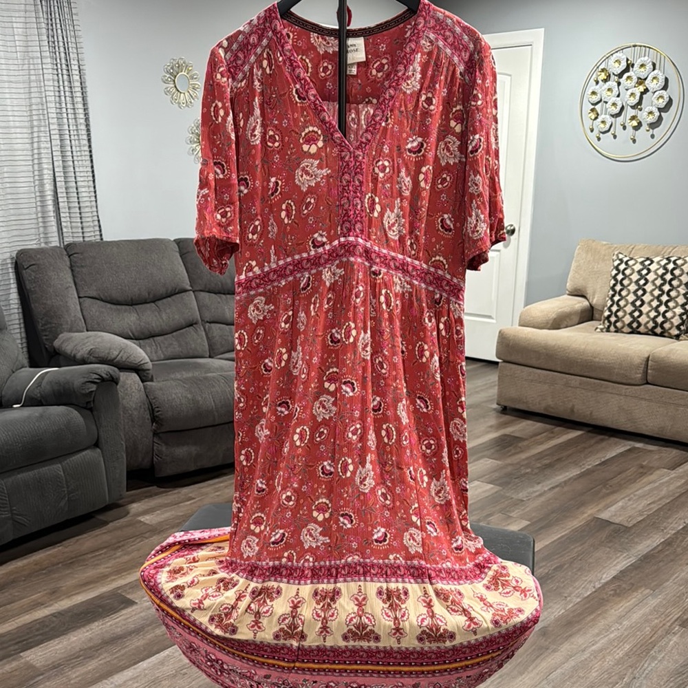 Knox Rose Red Paisley Midi Dress